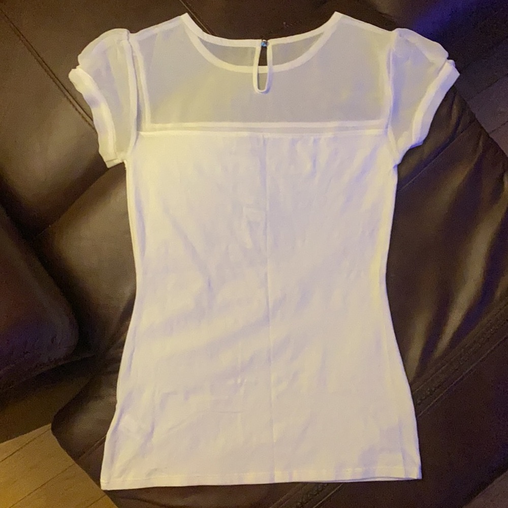 New with tags super soft Express top.
